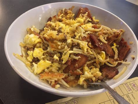 Waffle house hash brown bowl - The ham, egg, & cheese hashbrown bowl has 780 calories, 39 g fat, 14 g saturated fat, 66 g carbs, 6 g sugar, 40 g protein, and 2,110 mg sodium. The ham alone contains 1,000 mg sodium. To remove some of the sodium, skip the ham and order an egg & cheese hashbrown bowl (although you might still get charged the same).